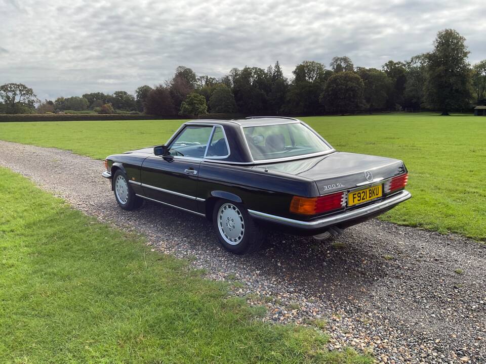 Imagen 26/45 de Mercedes-Benz 300 SL (1988)