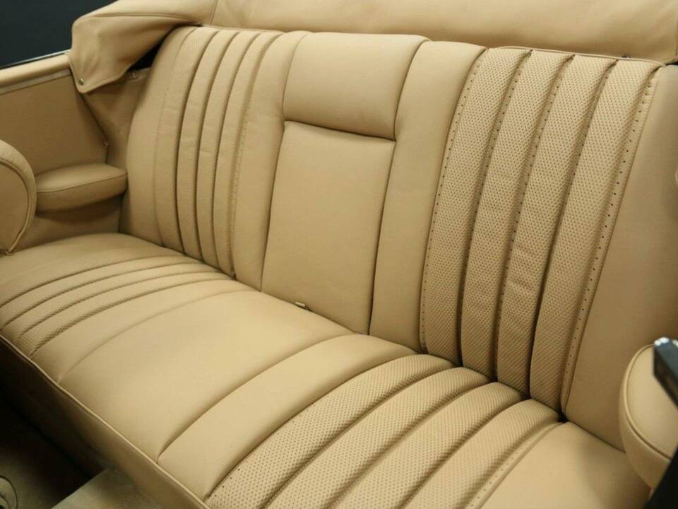 Bild 22/50 von Mercedes-Benz 250 SE (1966)