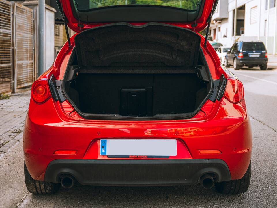 Afbeelding 22/26 van Alfa Romeo Giulietta 1.8 TBi 16V QV (2015)