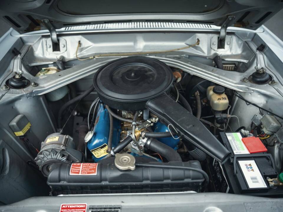 Image 12/15 of Ford 17m 2000S (1969)