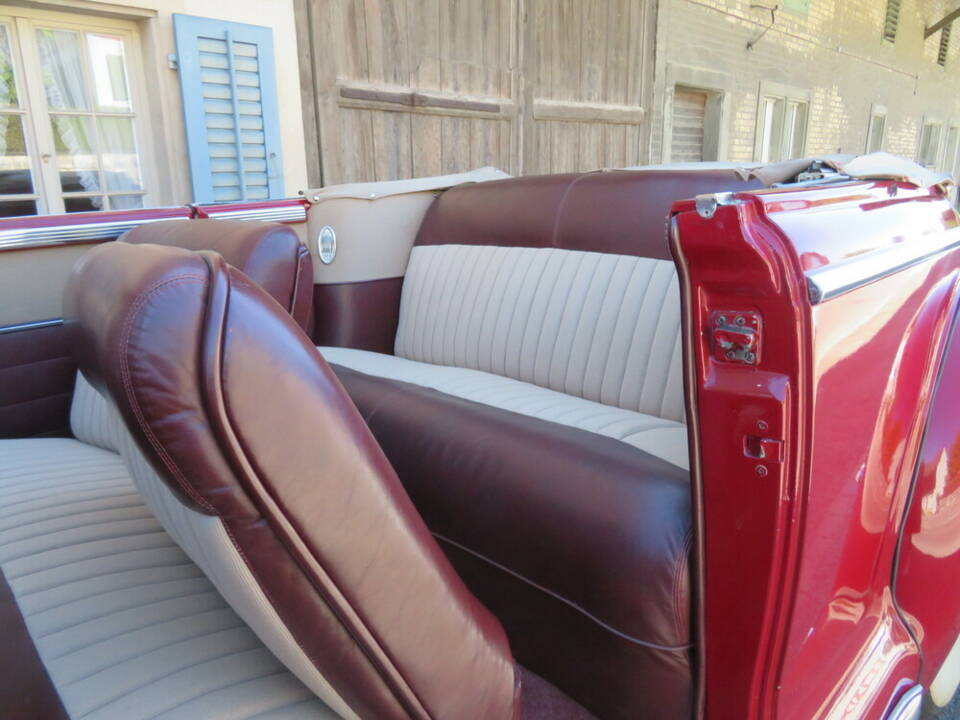 Bild 9/22 von Chrysler Windsor (1947)