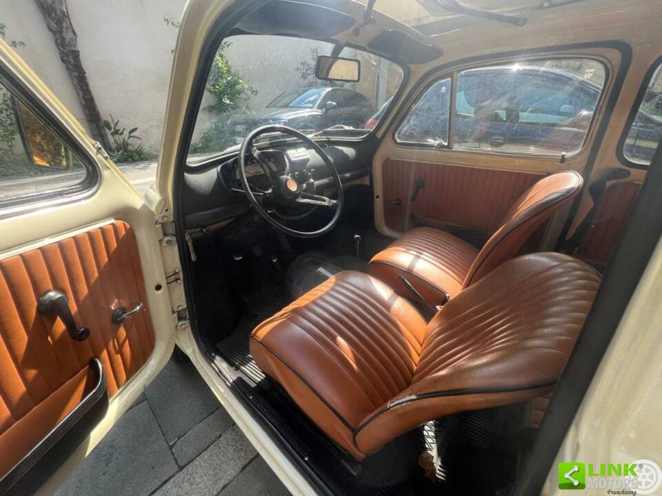 Bild 8/10 von FIAT 500 L (1971)
