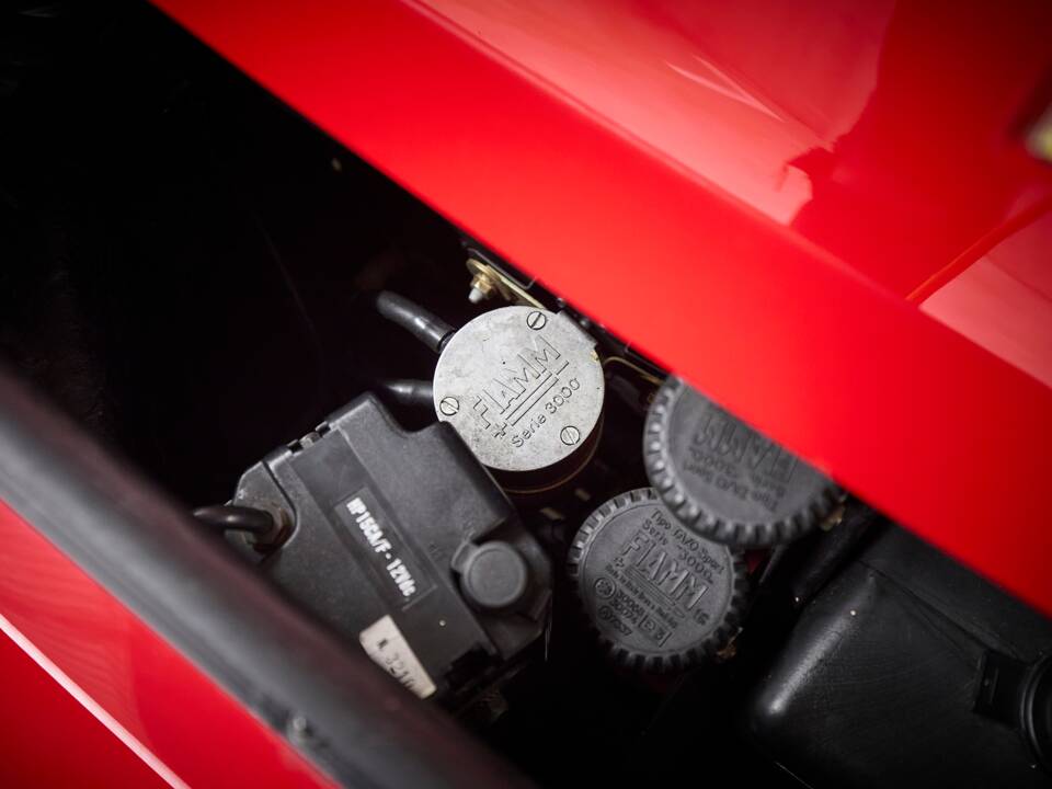 Image 83/99 of Ferrari Testarossa (1991)