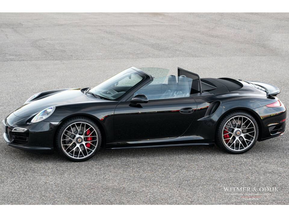 Image 8/47 of Porsche 911 Turbo (2014)