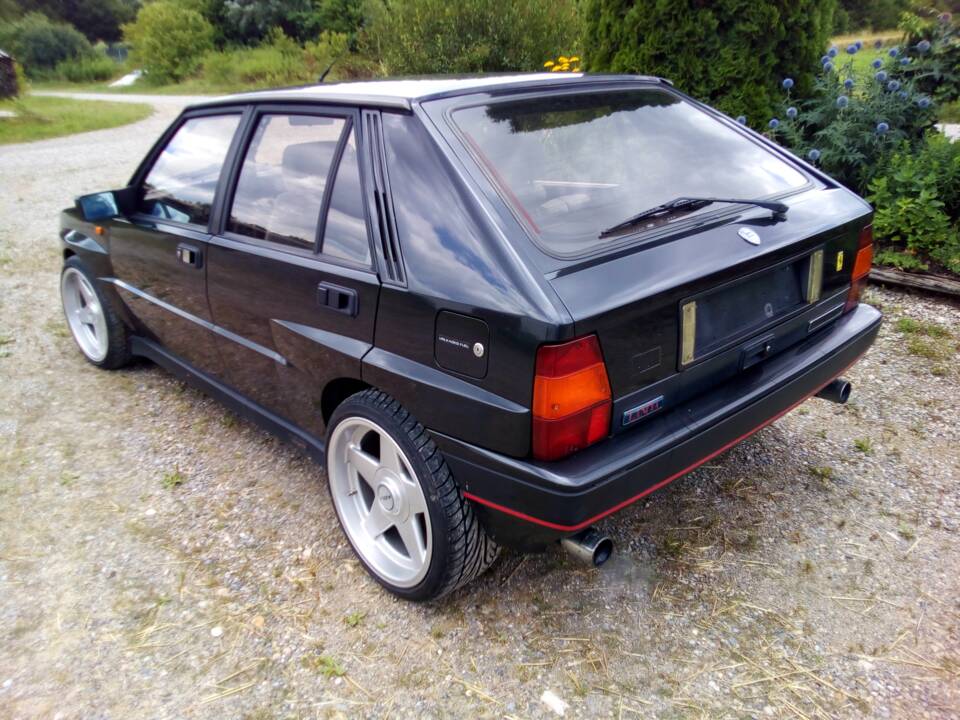 Bild 5/10 von Lancia Delta HF Integrale (1989)