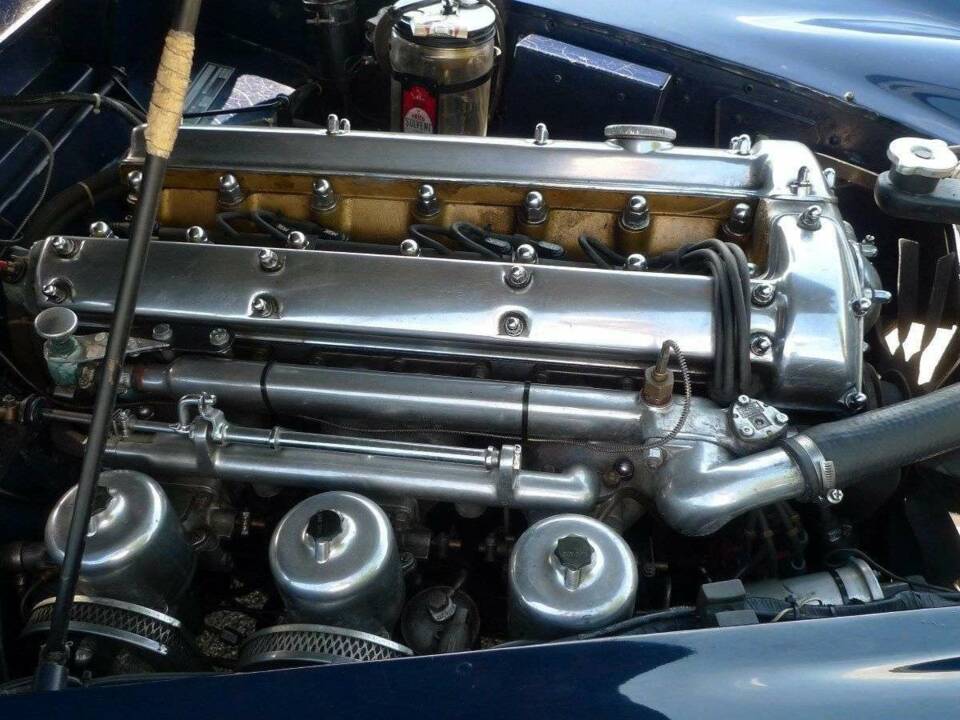 Image 7/18 of Jaguar XK 150 3.4 S FHC (1961)