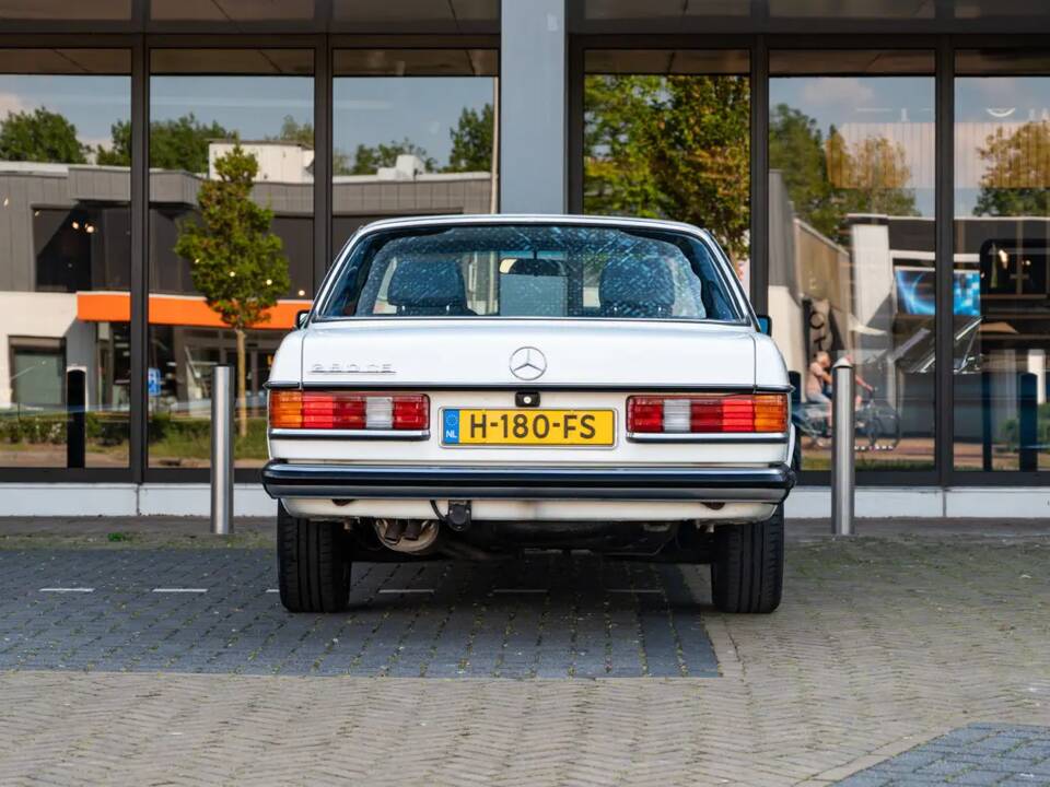 Bild 3/62 von Mercedes-Benz 280 CE (1982)
