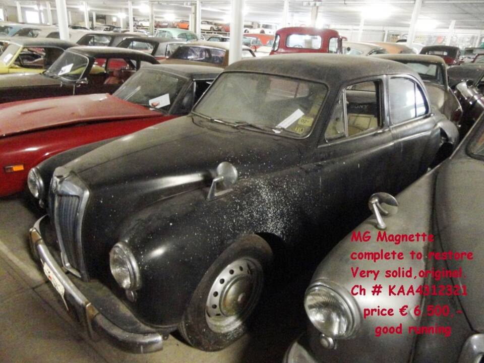 Immagine 6/14 di MG Magnette ZA (1955)