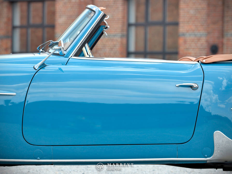 Imagen 22/50 de Mercedes-Benz 190 SL (1962)