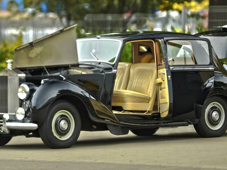 Bild 25/50 von Rolls-Royce Silver Dawn (1954)