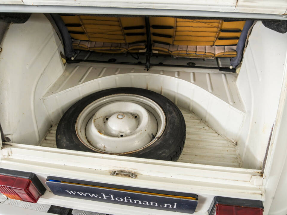 Image 41/50 de Citroën 2 CV 6 (1986)