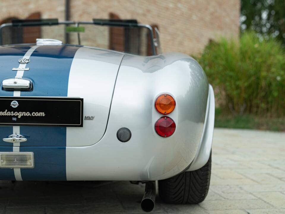 Image 19/50 of AC Cobra Mk IV (1987)