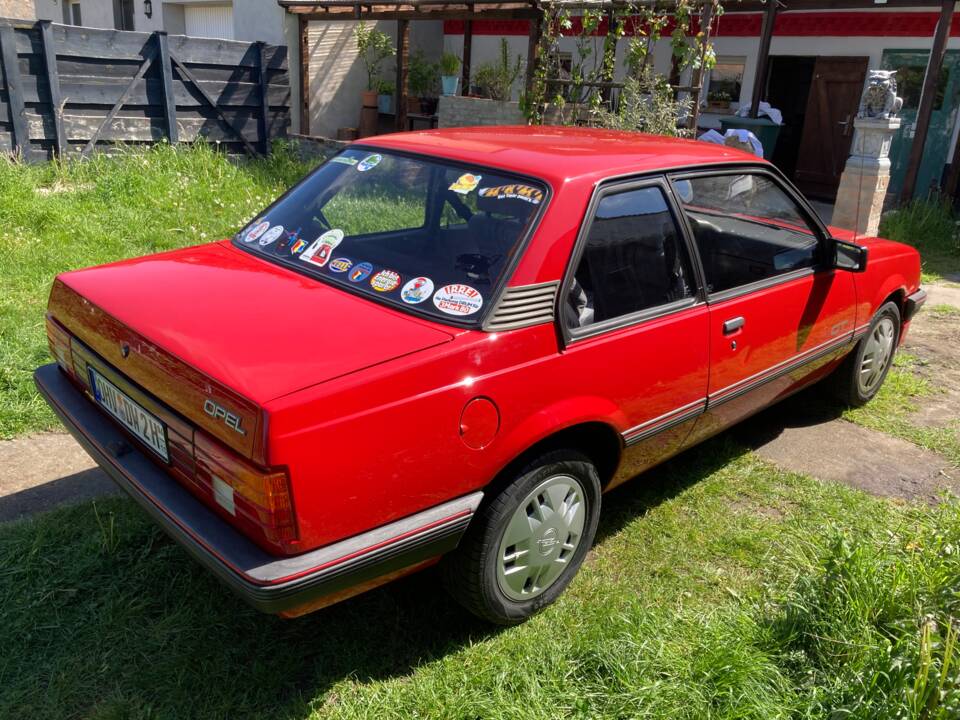 Immagine 22/35 di Opel Ascona 1,8 (1984)