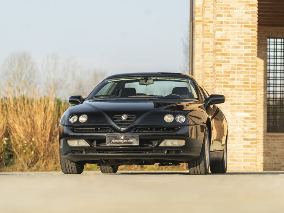 Bild 3/34 von Alfa Romeo GTV 2.0 V6 Turbo (1996)