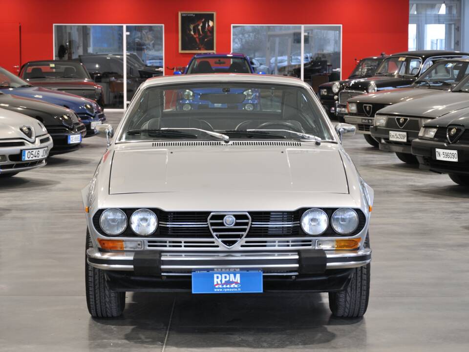 Bild 1/25 von Alfa Romeo Alfetta GTV 2.0 L (1980)