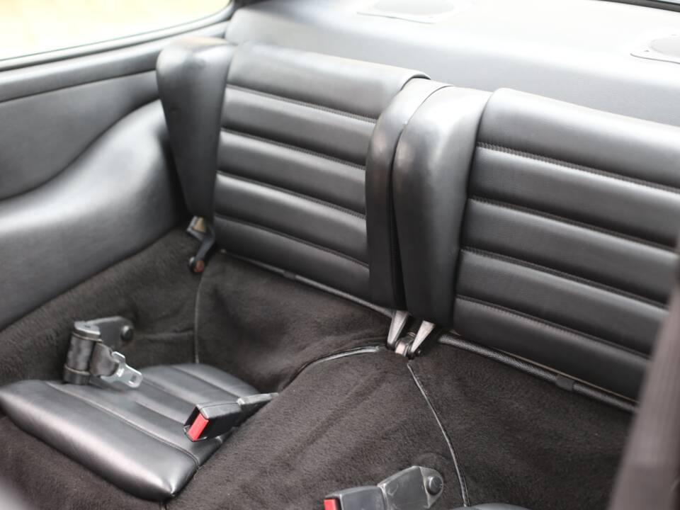 Image 24/43 of Porsche 911 Carrera 3.2 (1985)