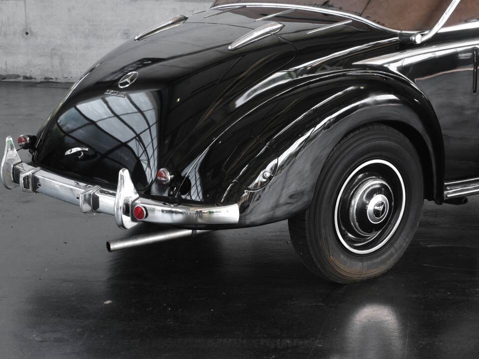 Image 17/50 de Mercedes-Benz 170 S Cabriolet A (1951)