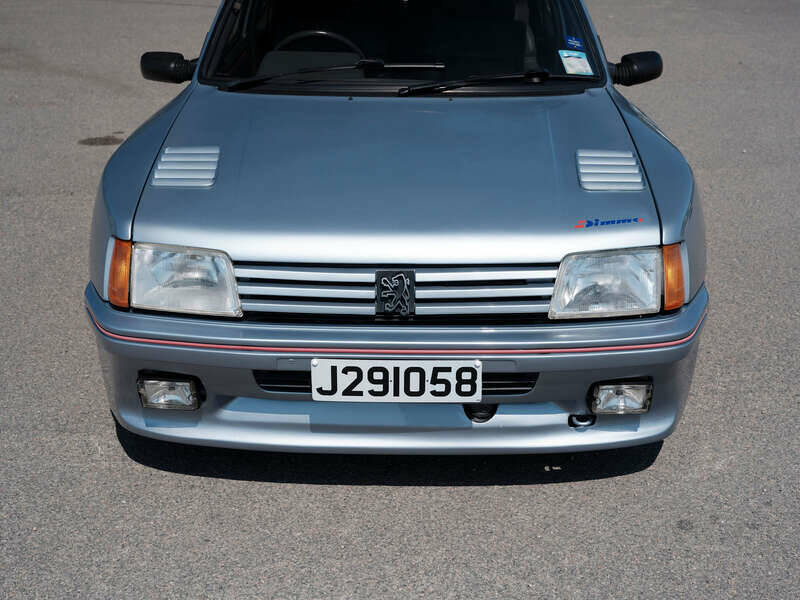 Image 50/50 of Peugeot 205 GTi 1.9 (1990)