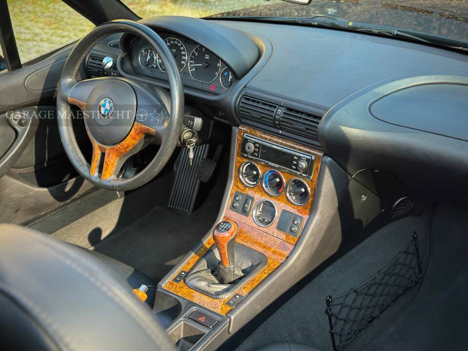 Immagine 28/93 di BMW Z3 2.2i (2002)