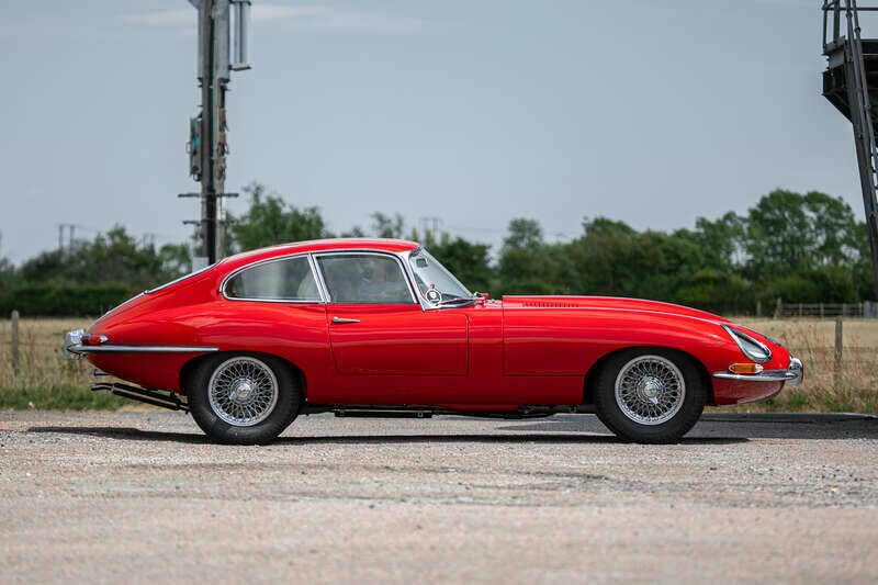 Afbeelding 4/49 van Jaguar E-Type 3.8 (1962)