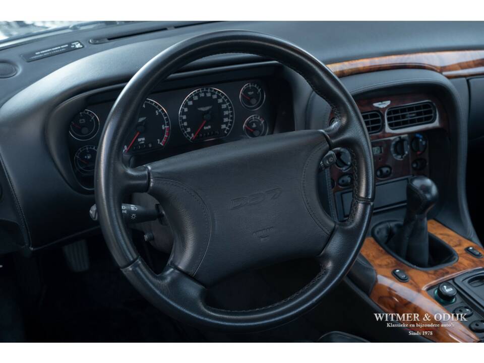 Immagine 14/39 di Aston Martin DB 7 (1999)