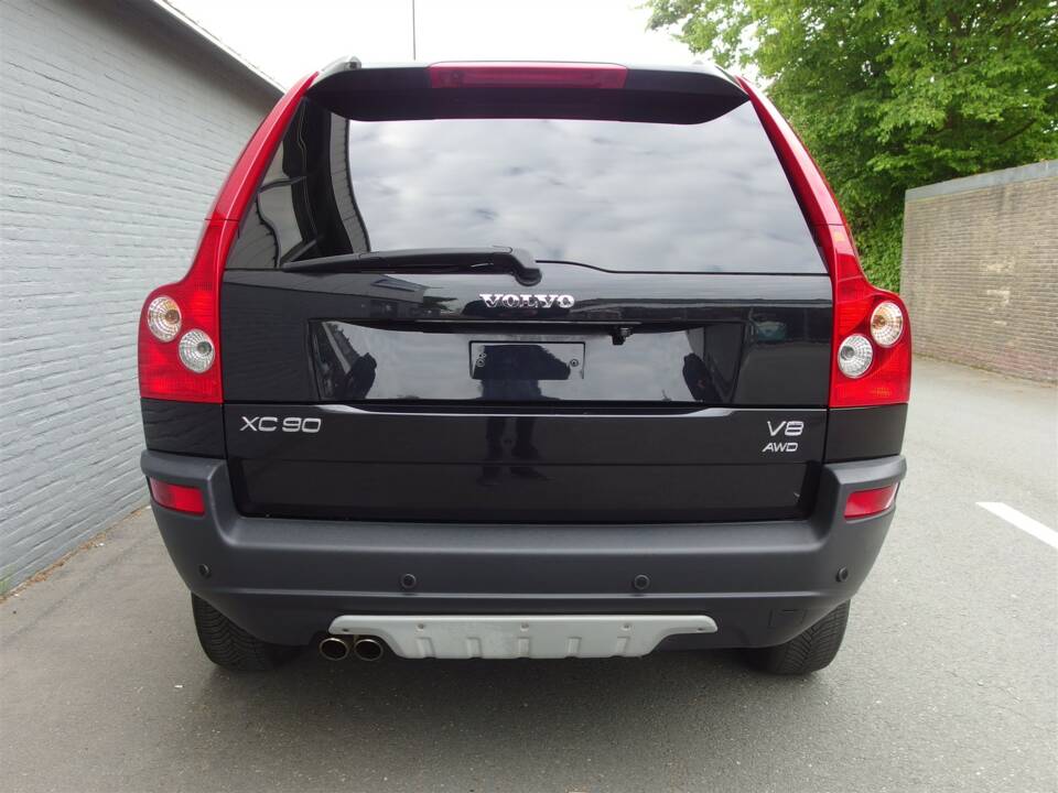 Bild 8/97 von Volvo XC90 V8 (2005)