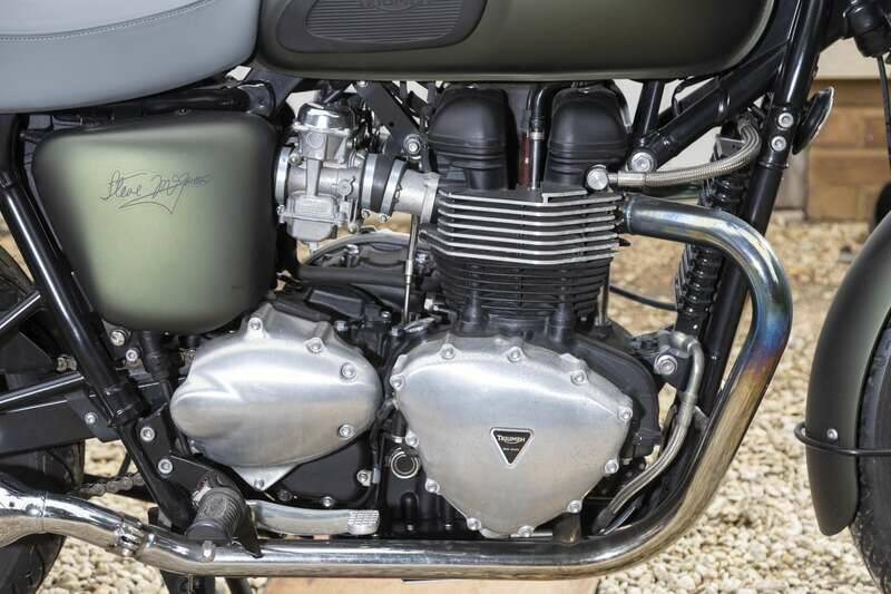 Image 28/38 of Triumph Bonneville T100 McQueen (2012)