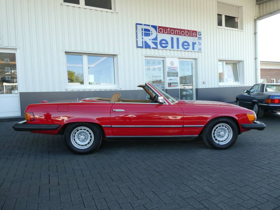 Bild 8/22 von Mercedes-Benz 450 SL (1977)