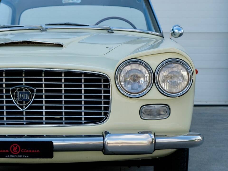 Imagen 14/40 de Lancia Flaminia GT Touring (1961)