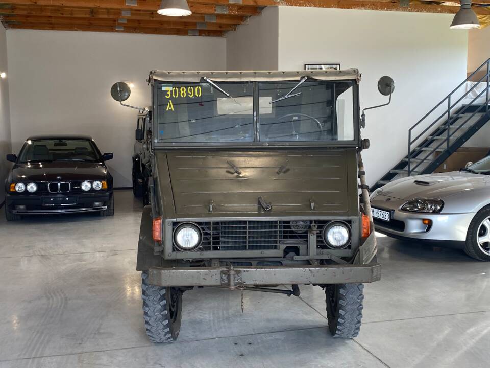 Afbeelding 17/67 van Mercedes-Benz Unimog 2010 (1951)