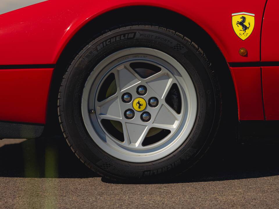 Image 15/60 of Ferrari 328 GTS (1986)
