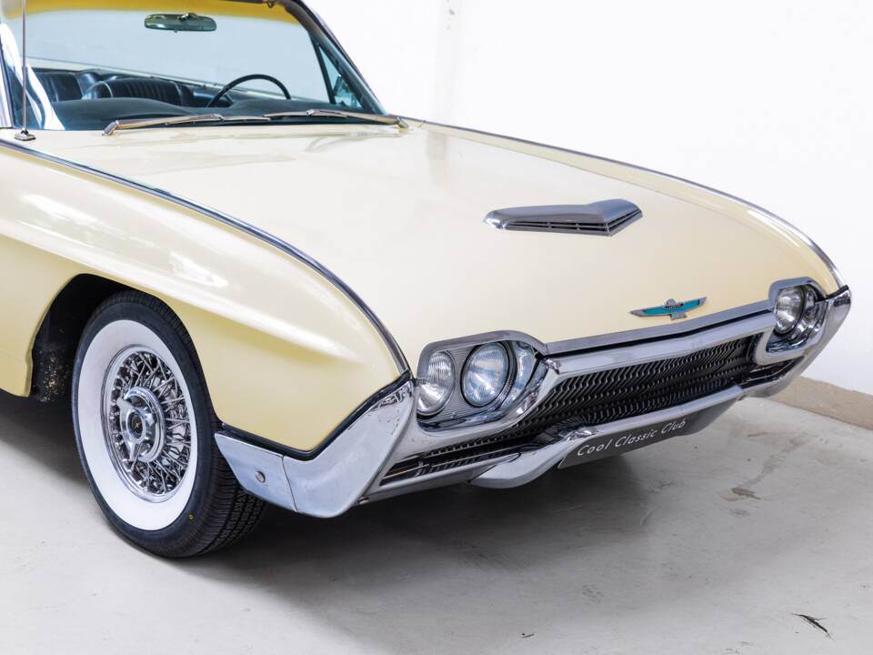 Bild 32/40 von Ford Thunderbird (1962)