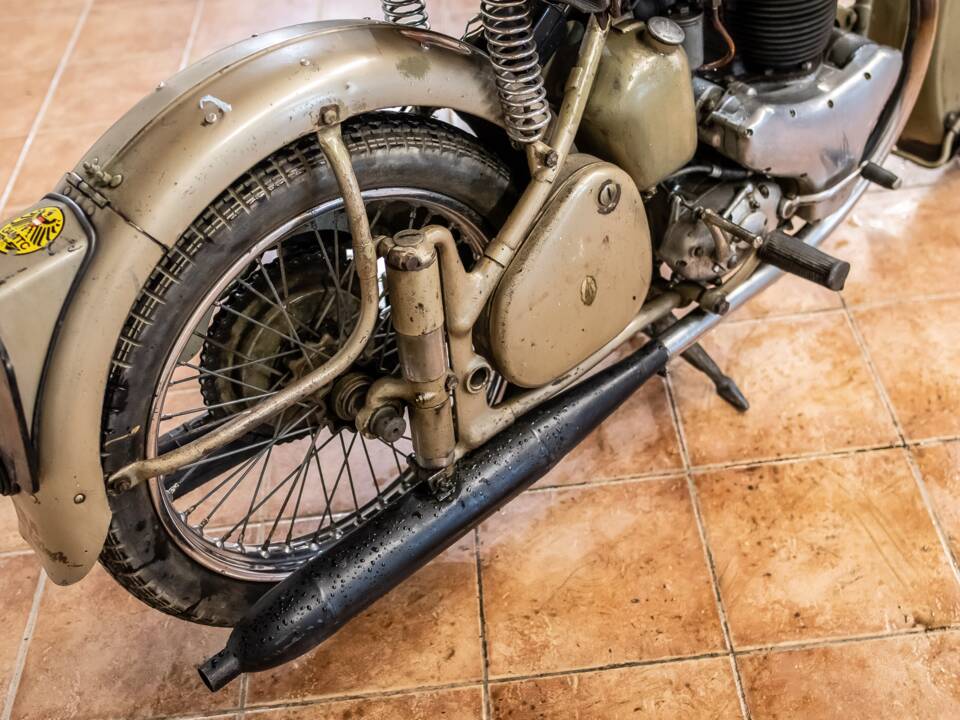 Bild 17/19 von BSA A 10 Golden Flash (1953)