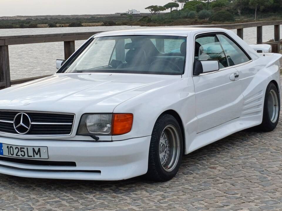 Image 55/65 of Mercedes-Benz 380 SEC (1985)