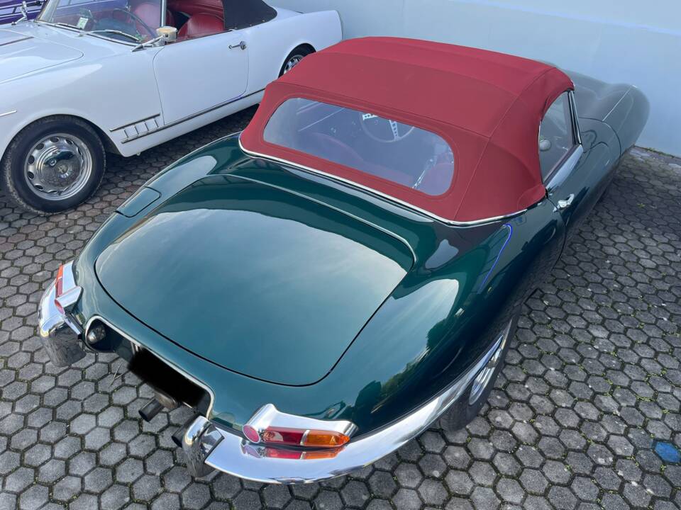 Immagine 13/17 di Jaguar E-Type 3.8 (1963)