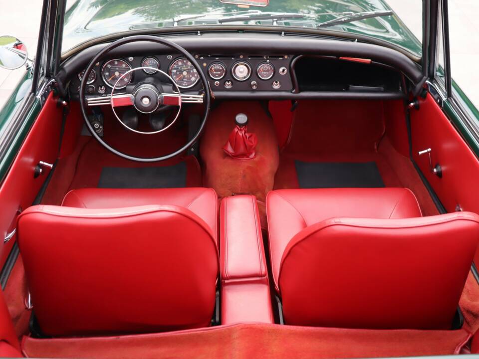 Image 4/50 of Sunbeam Alpine Mk IV (1965)