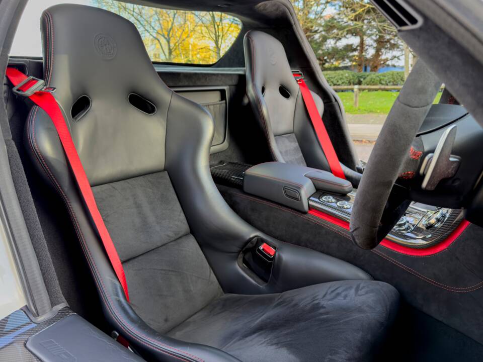 Bild 25/28 von Mercedes-Benz SLS AMG Black Series (2013)