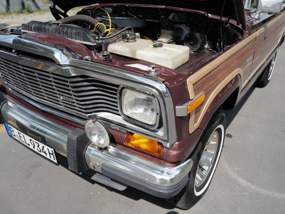 Image 61/96 of Jeep Wagoneer Limited (1982)