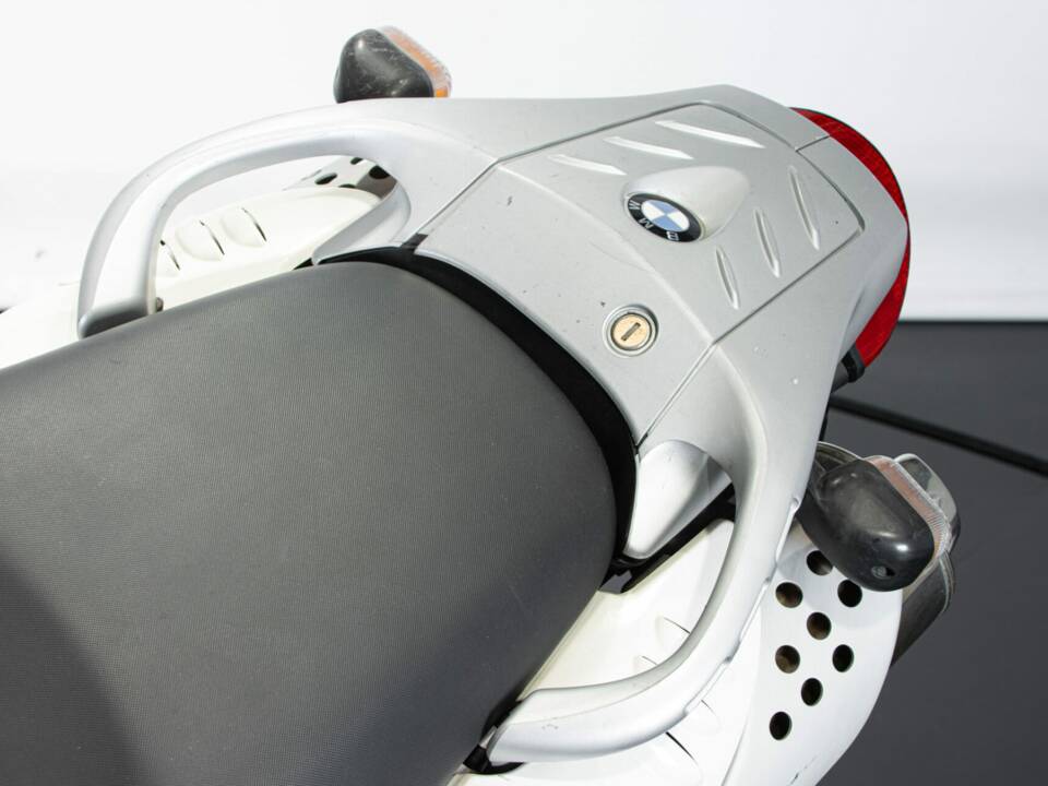 Bild 22/50 von BMW F 650 GS (2000)