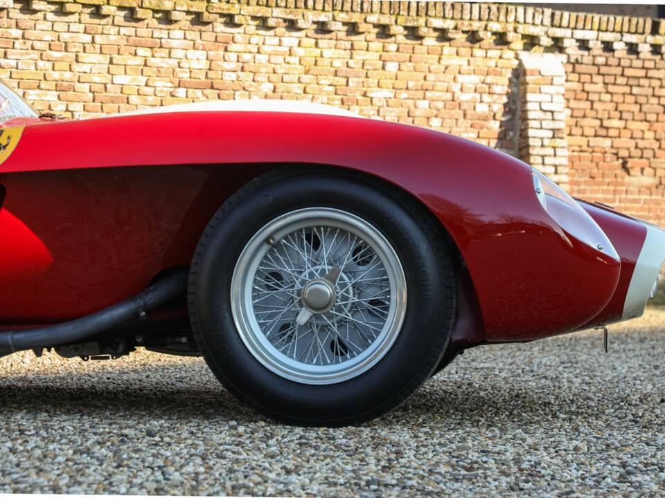Afbeelding 29/50 van Ferrari 250 Testa Rossa (1961)