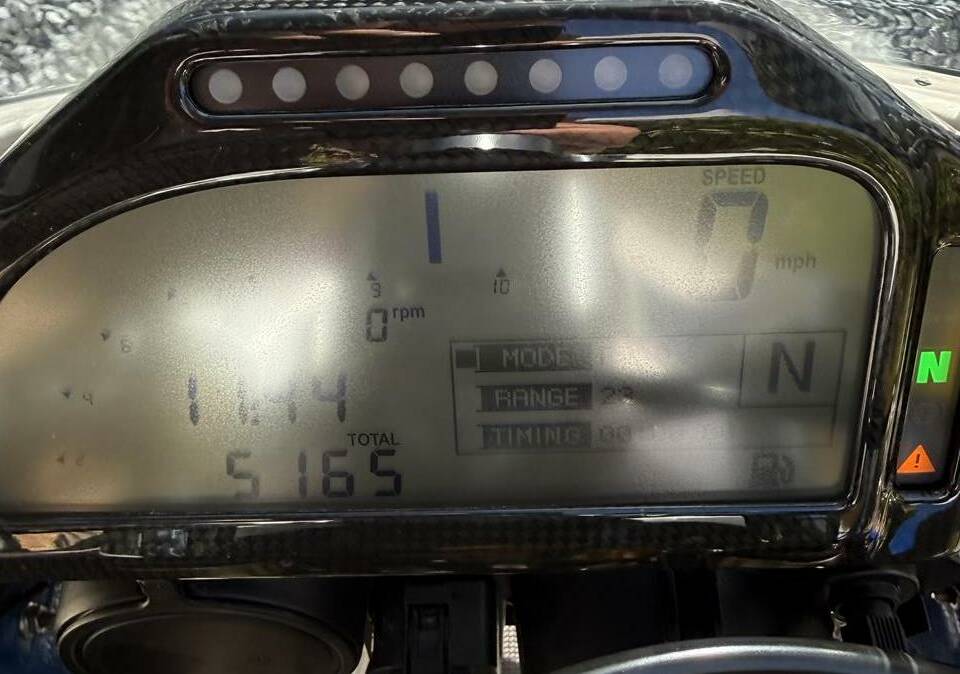 Image 6/10 of BMW HP2 Sport (2010)