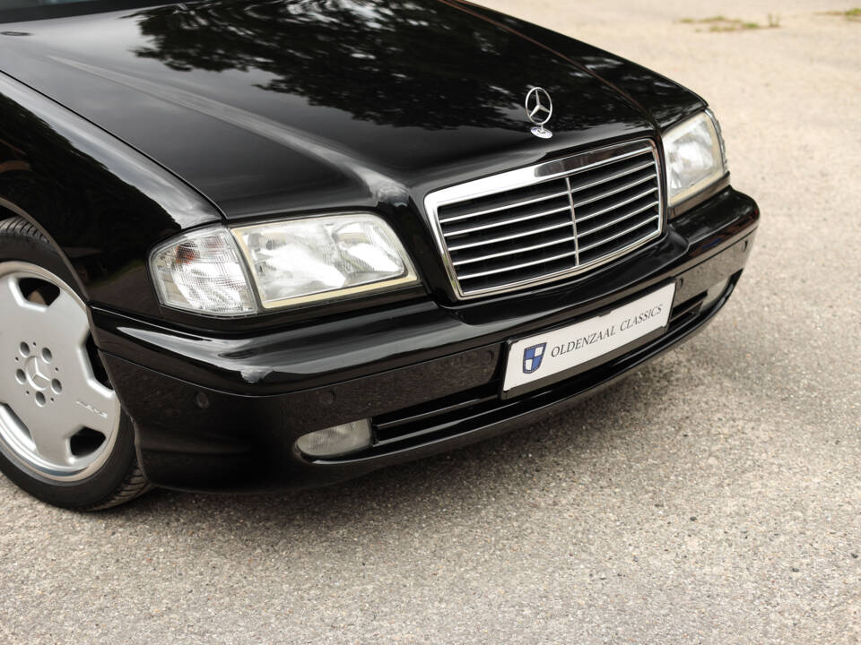 Bild 75/89 von Mercedes-Benz C 43 AMG T (1998)