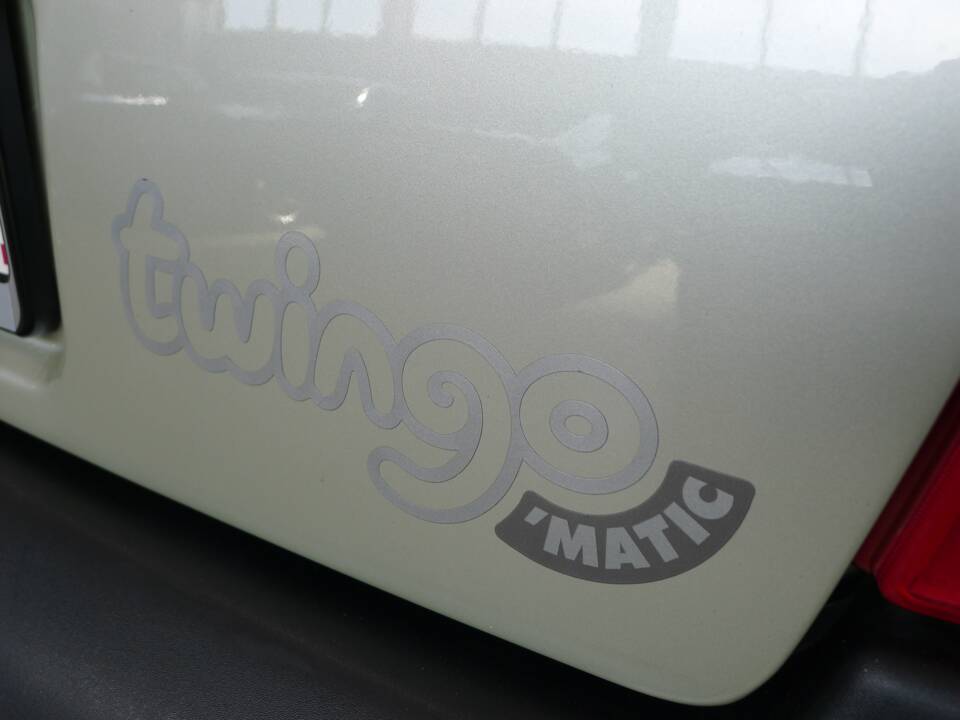 Imagen 29/40 de Renault Twingo 1.2 (2000)