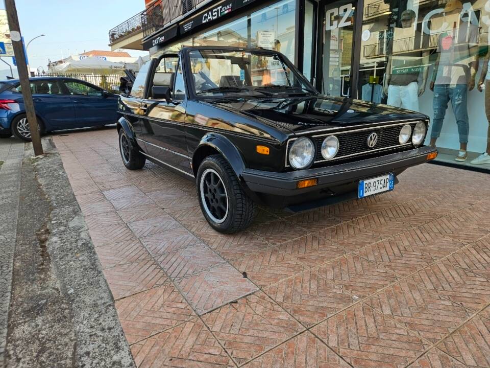Image 4/128 of Volkswagen Golf Mk I Convertible 1.1 (1981)