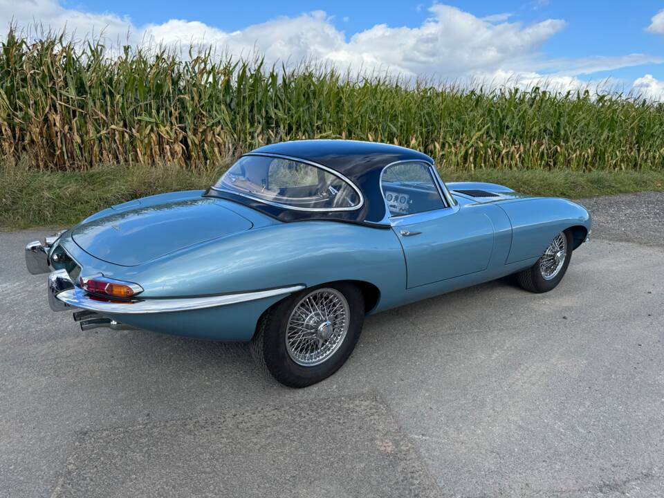 Image 13/50 of Jaguar E-Type 3.8 Flat Floor (1961)