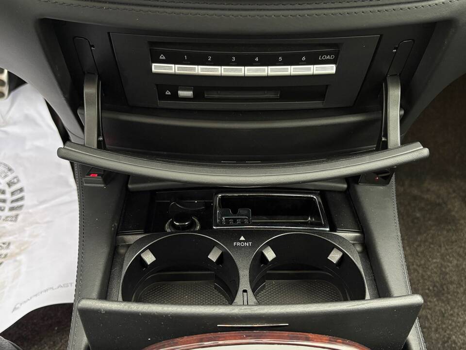 Bild 25/29 von Mercedes-Benz S 63 AMG (2007)