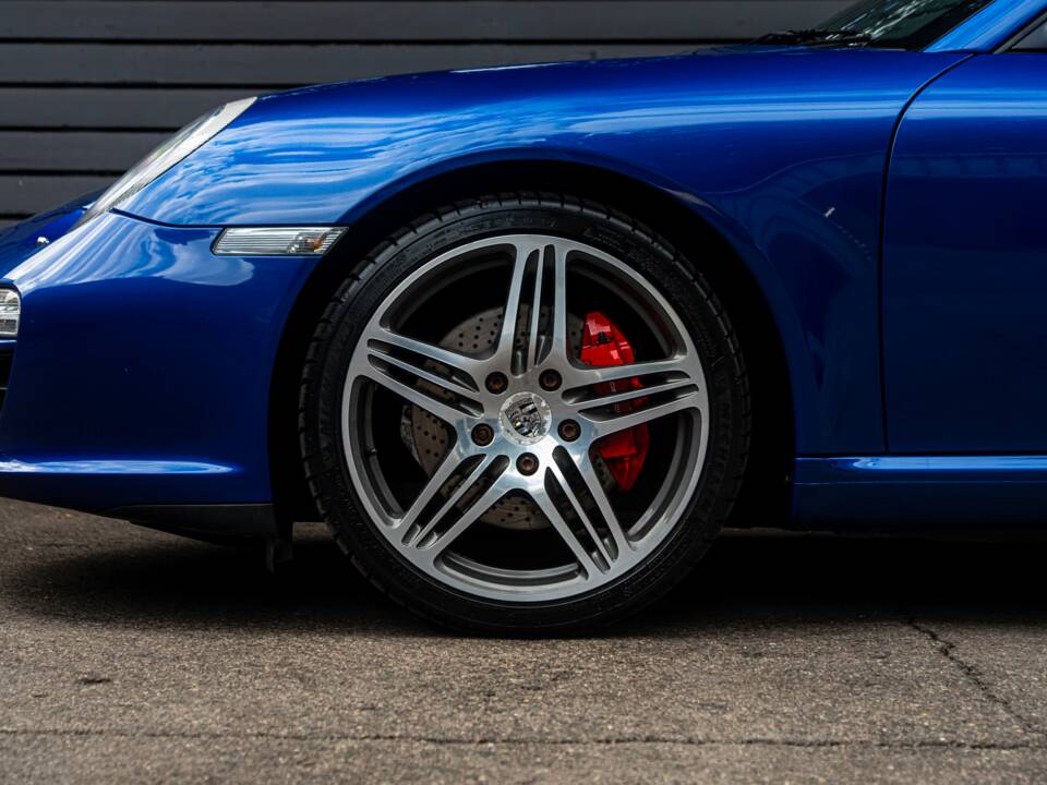 Image 4/50 of Porsche 911 Carrera S (2010)