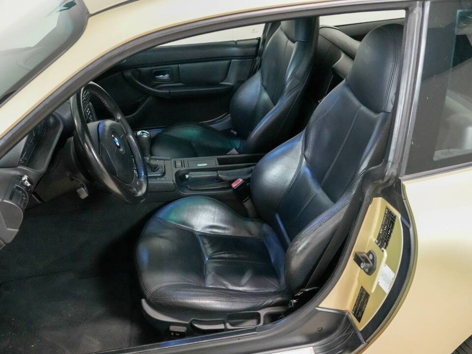 Afbeelding 28/33 van BMW Z3 Coupé 3.0 (2002)