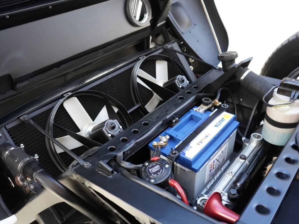 Afbeelding 25/74 van Lamborghini Miura P 400 (1968)