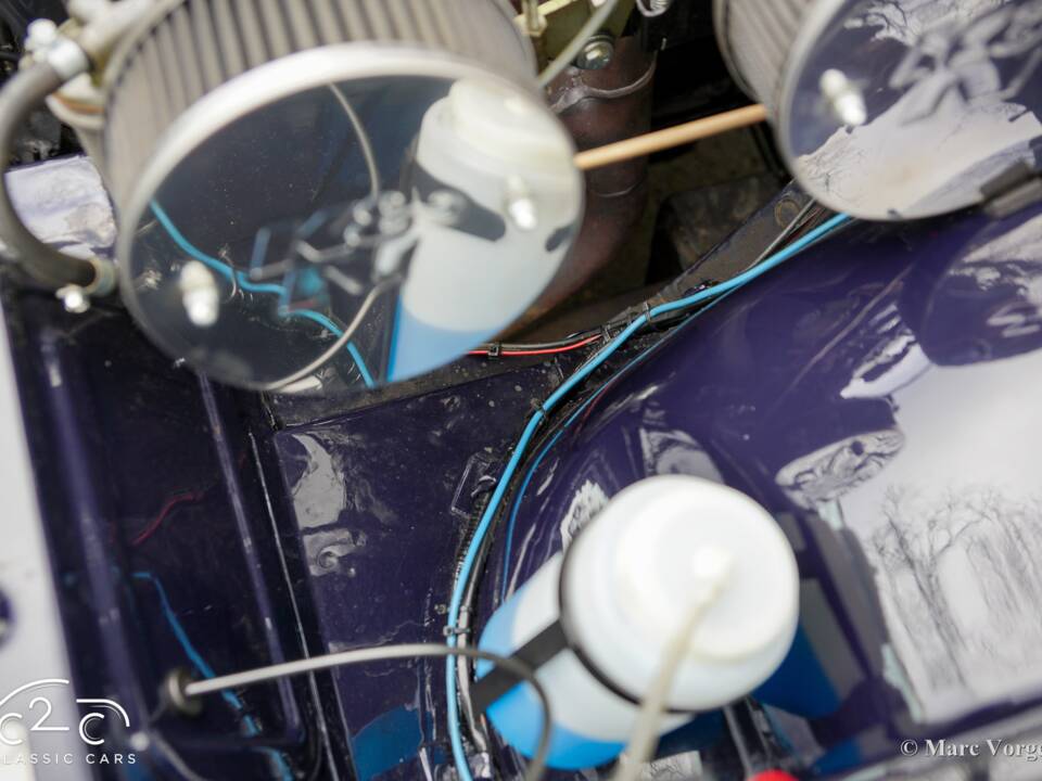 Image 20/45 of Triumph TR 4A (1966)